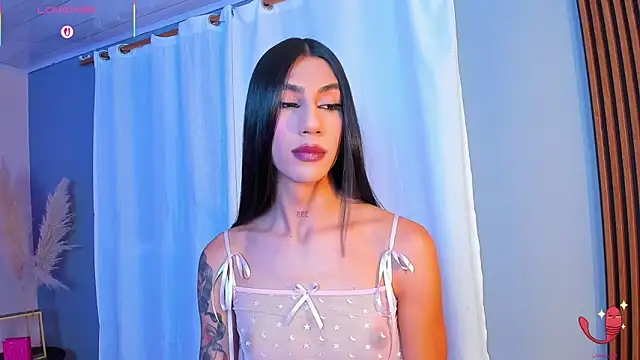 sofiaa grey  online show from 11.09.25