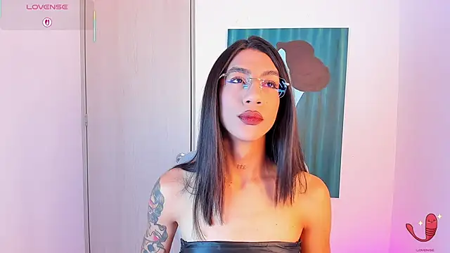 sofiaa grey  online show from 01.15.26