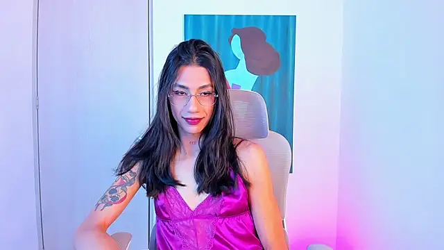 sofiaa grey  online show from 04.26.26