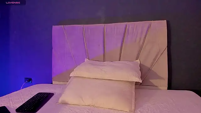 Shayla27 online show from 02.04.26