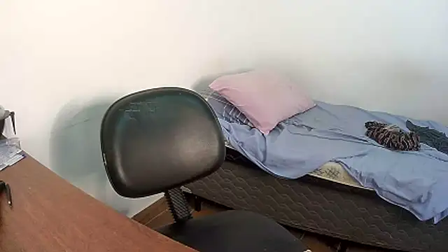 Morenatranss online show from 04.18.26