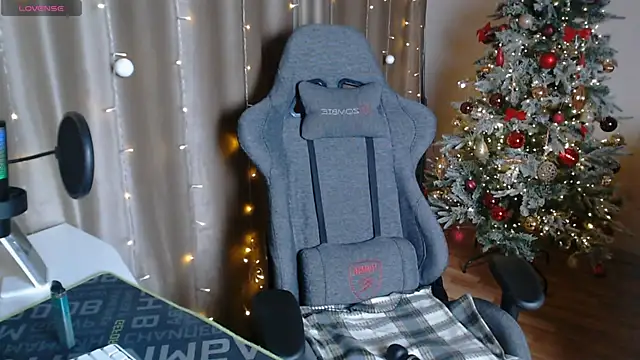 Snapshot of MargoFoxy chatting on 01.15.25 MargoFoxy online show from 01.15.25