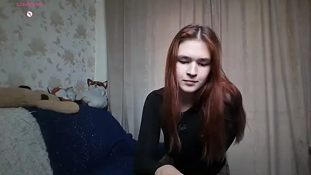 Snapshot of MargoFoxy chatting on 10.06.25 MargoFoxy online show from 10.06.25