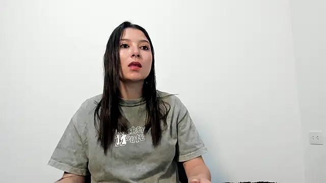 cami-01 online show from 10.01.25