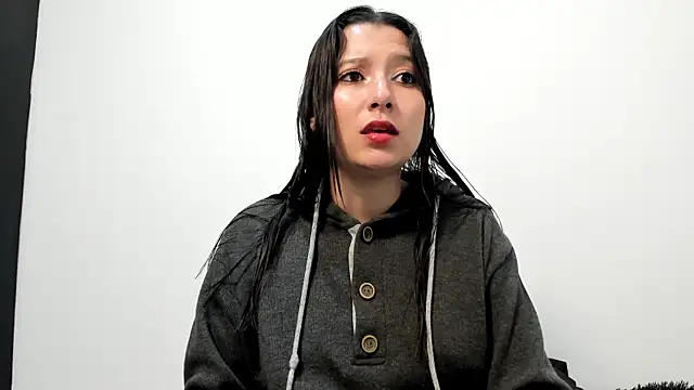 cami-01 online show from 11.10.25