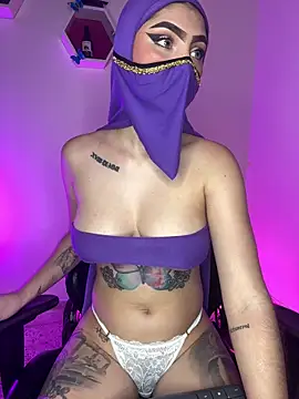 Snapshot of jenna_eyesss chatting on 03.08.25 jenna eyesss online show from 03.08.25