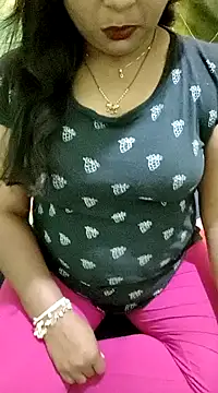 Snapshot of NEHA-DESHI chatting on 02.04.25 NEHA-DESHI online show from 02.04.25