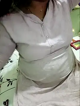 Snapshot of NEHA-DESHI chatting on 02.14.25 NEHA-DESHI online show from 02.14.25