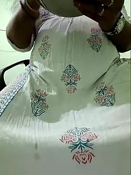 Snapshot of NEHA-DESHI chatting on 03.04.25 NEHA-DESHI online show from 03.04.25