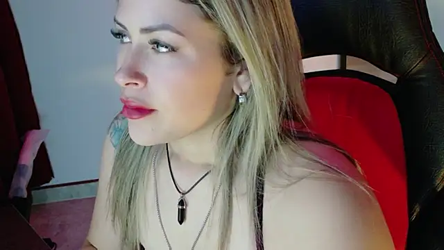 Natalia Montoya online show from 11.21.25