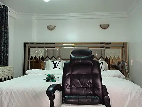 ebony shilly3 online show from 01.19.26