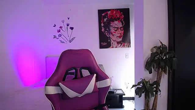 esmeraldaa230 online show from 03.15.26