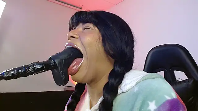 Snapshot of Anabel693 chatting on 02.21.25 Anabel693 online show from 02.21.25