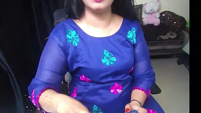 Arushisingh8888 online show from 05.11.26