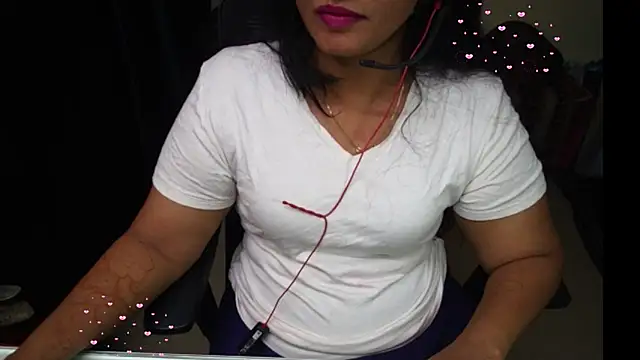 Arushisingh8888 online show from 06.08.26