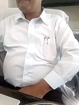 Snapshot of Hot-man39 chatting on 12.02.24 Hot-man39 online show from 12.02.24