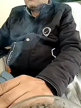 Snapshot of Hot-man39 chatting on 02.02.25 Hot-man39 online show from 02.02.25