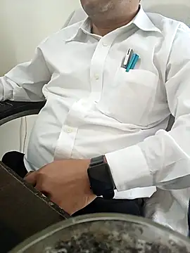 Snapshot of Hot-man39 chatting on 03.04.25 Hot-man39 online show from 03.04.25