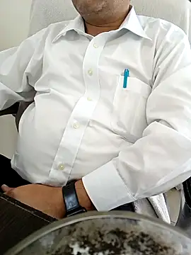 Snapshot of Hot-man39 chatting on 03.11.25 Hot-man39 online show from 03.11.25