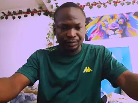 latinhot9631 online show from 12.19.25