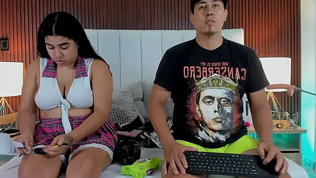 Liana Asaff online show from 03.20.25