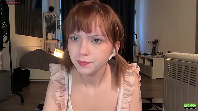 electric babe online show from 11.25.25