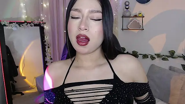 mily thomson b  online show from 11.17.25