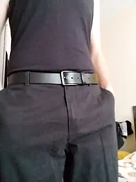 Snapshot of alejandrololo chatting on 10.15.25 alejandrololo online show from 10.15.25