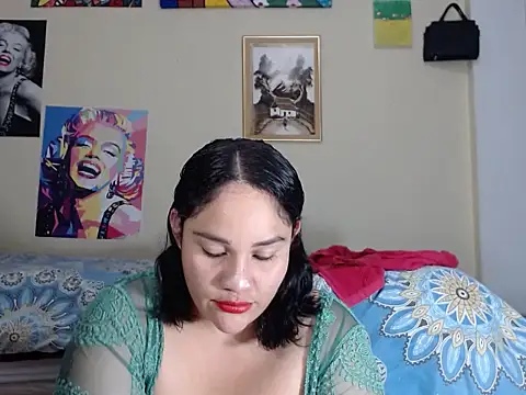 Snapshot of melissa4855 chatting on 02.17.26 melissa4855 online show from 02.17.26