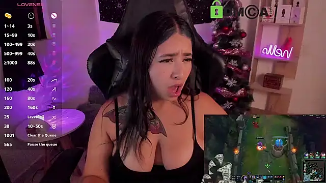 sweetcoralinee online show from 01.06.25