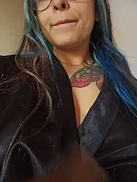 sweetcoralinee online show from 03.19.26