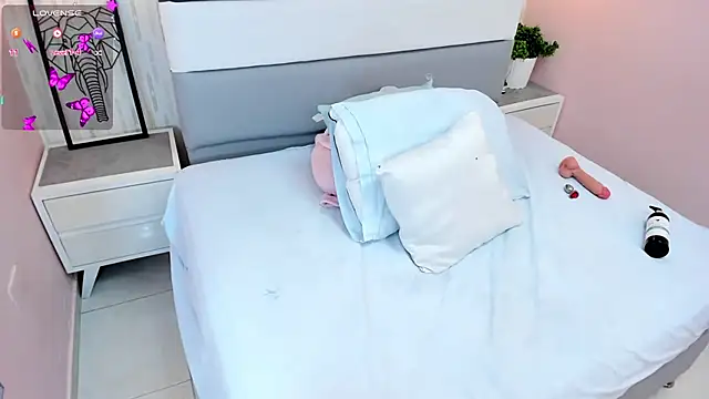 ETHANLOVE1 online show from 01.21.25