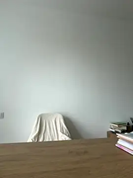 Snapshot of streetdoll chatting on 11.05.25 streetdoll online show from 11.05.25