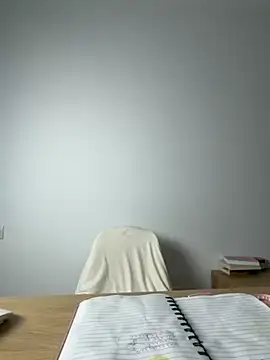 Snapshot of streetdoll chatting on 11.26.25 streetdoll online show from 11.26.25