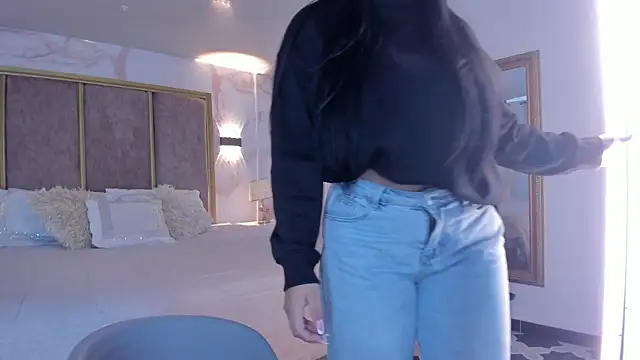 Snapshot of PaulinaDuarte chatting on 06.06.26 PaulinaDuarte online show from 06.06.26