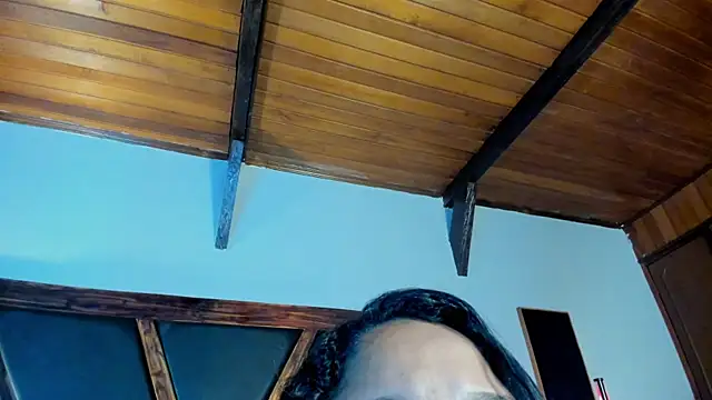 Snapshot of EmiliWilliams chatting on 06.10.26 EmiliWilliams online show from 06.10.26