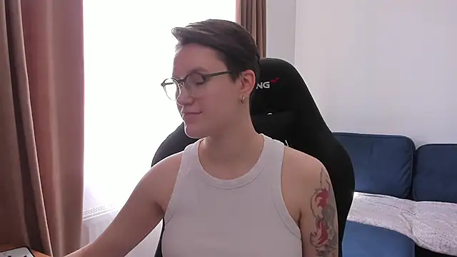 JessieFlower online show from 05.12.26