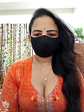 Snapshot of Payel-Sen chatting on 10.24.25 Payel-Sen online show from 10.24.25