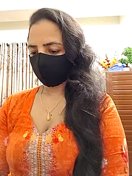 Snapshot of Payel-Sen chatting on 11.03.25 Payel-Sen online show from 11.03.25