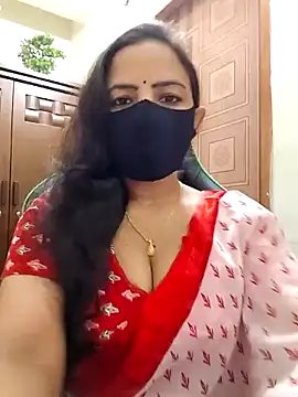 Snapshot of Payel-Sen chatting on 12.04.25 Payel-Sen online show from 12.04.25