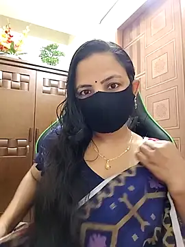 Snapshot of Payel-Sen chatting on 12.18.25 Payel-Sen online show from 12.18.25