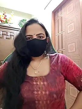 Snapshot of Payel-Sen chatting on 12.20.25 Payel-Sen online show from 12.20.25