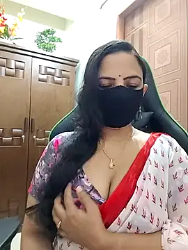 Snapshot of Payel-Sen chatting on 12.22.25 Payel-Sen online show from 12.22.25