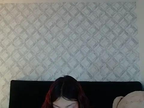 Emma-Wilson online show from 11.13.25