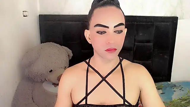 Snapshot of Michell_Queen chatting on 11.14.25 Michell Queen online show from 11.14.25