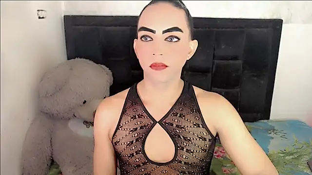 Snapshot of Michell_Queen chatting on 11.19.25 Michell Queen online show from 11.19.25