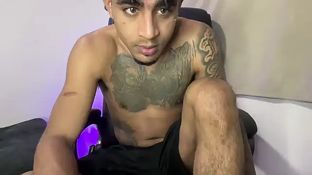 Snapshot of dominic_brandd23 chatting on 02.18.26 dominic brandd23 online show from 02.18.26