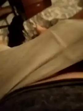 angelsanchez12212 online show from 10.25.25