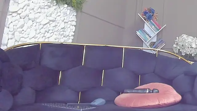 Deliciouslips online show from 11.13.25