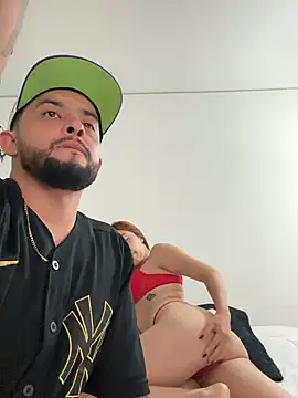 Chloe Johnson  online show from 12.15.24